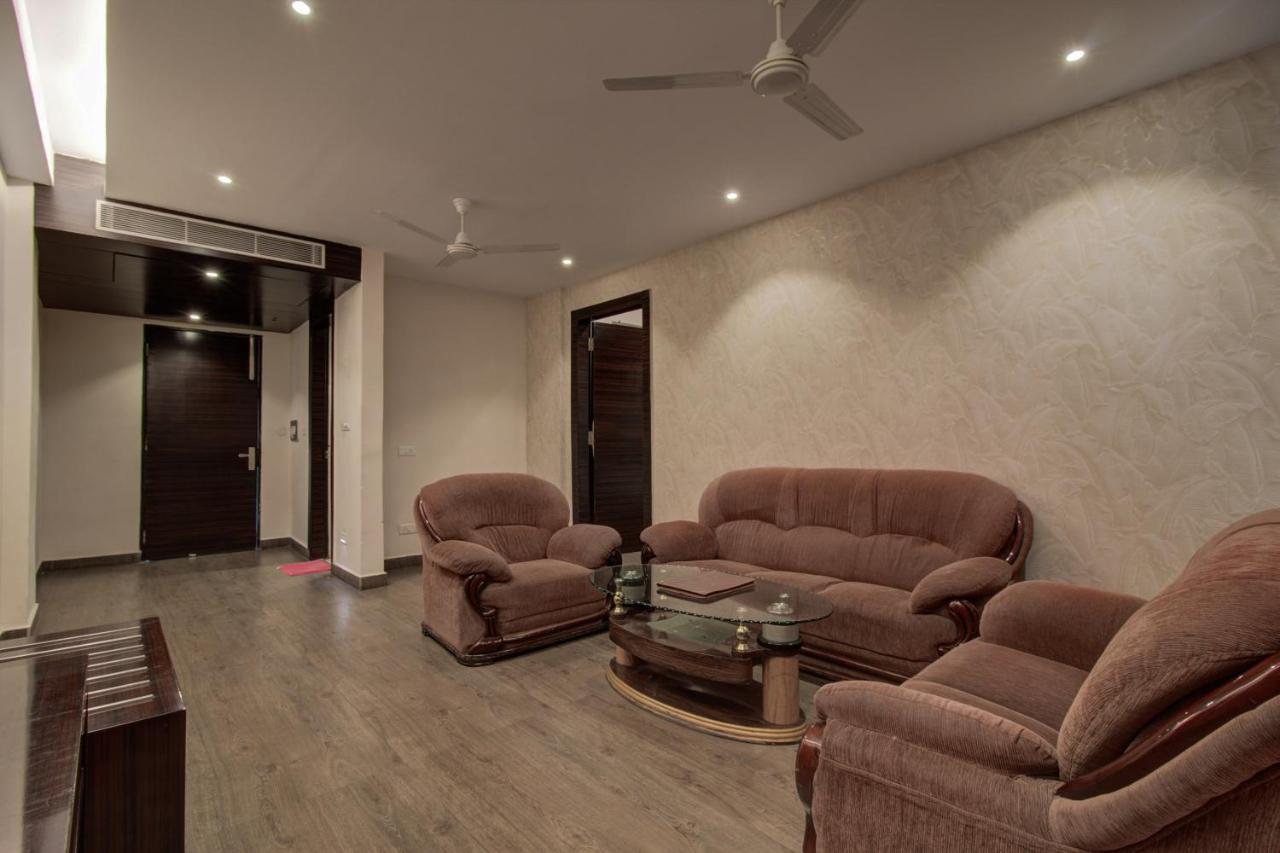Oyo 3575 The Wave International Jamshedpur Exterior photo