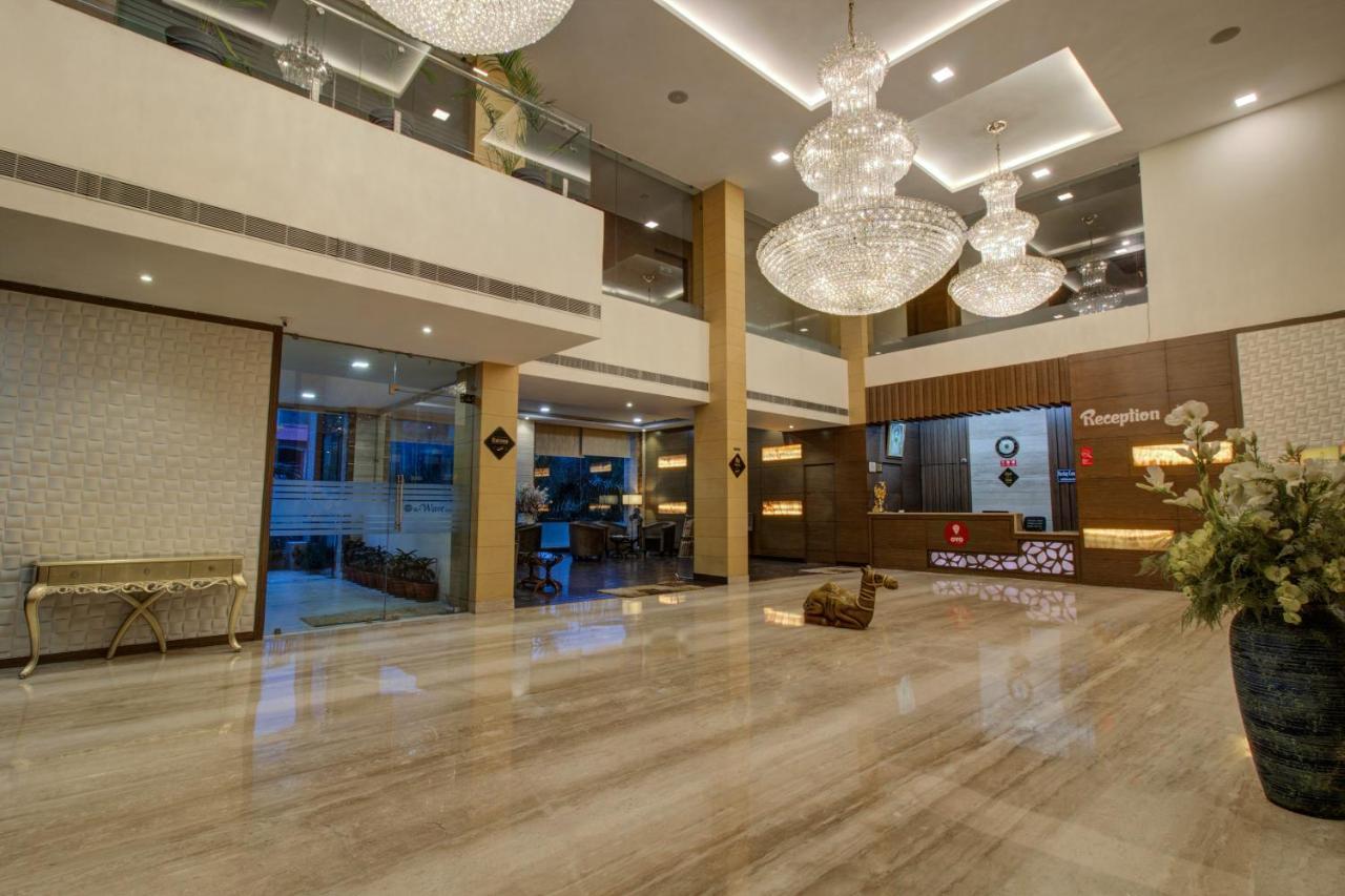 Oyo 3575 The Wave International Jamshedpur Exterior photo