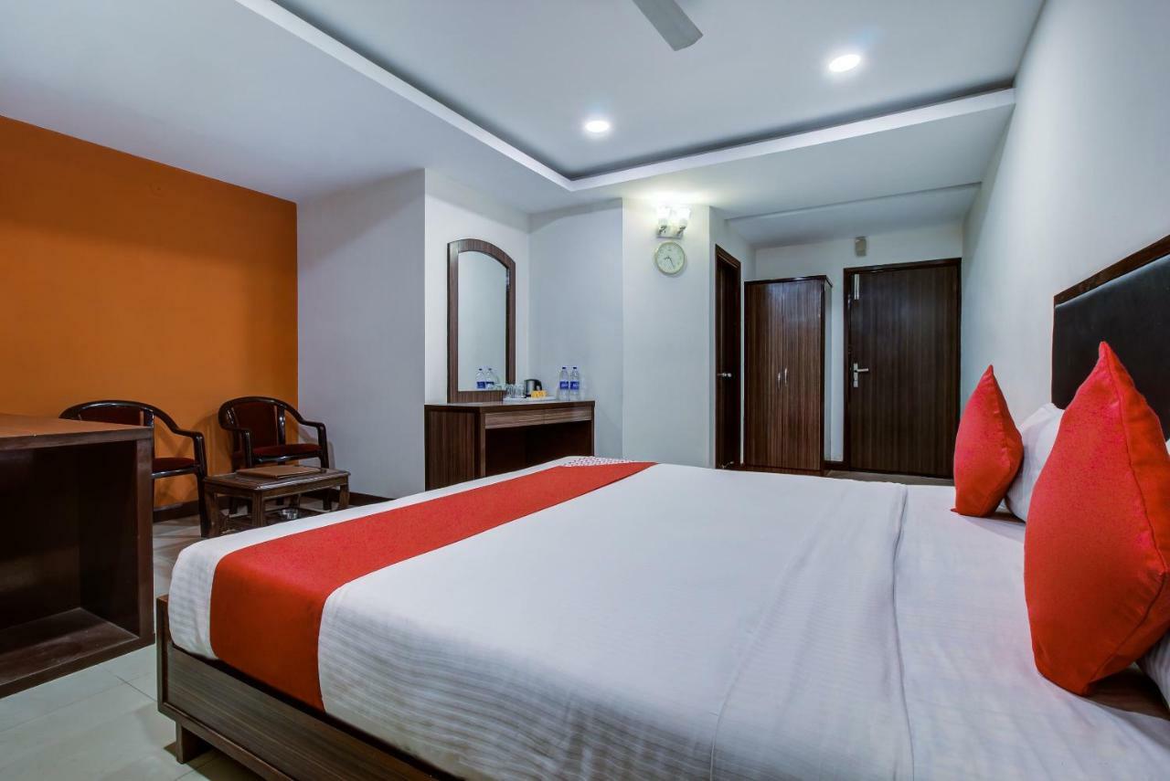 Oyo 3575 The Wave International Jamshedpur Exterior photo