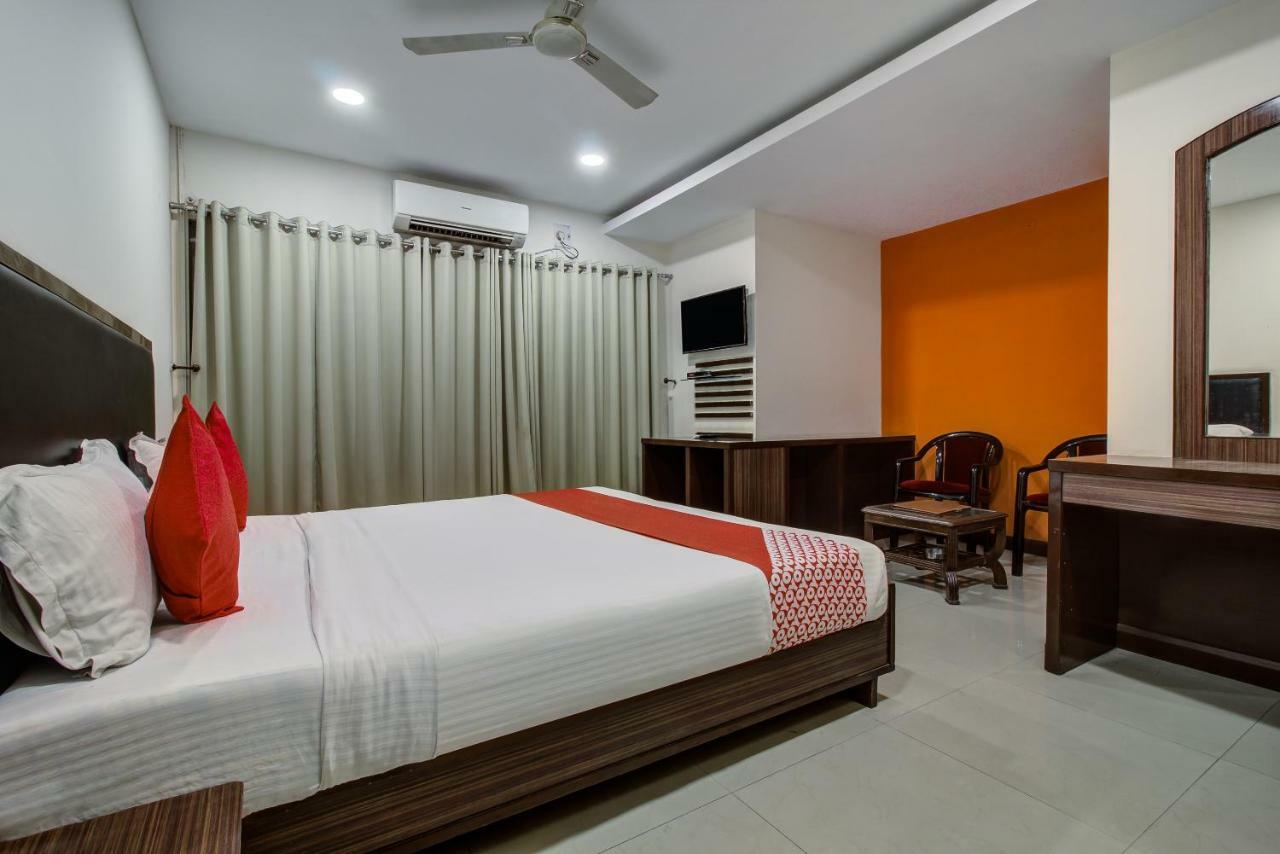 Oyo 3575 The Wave International Jamshedpur Exterior photo